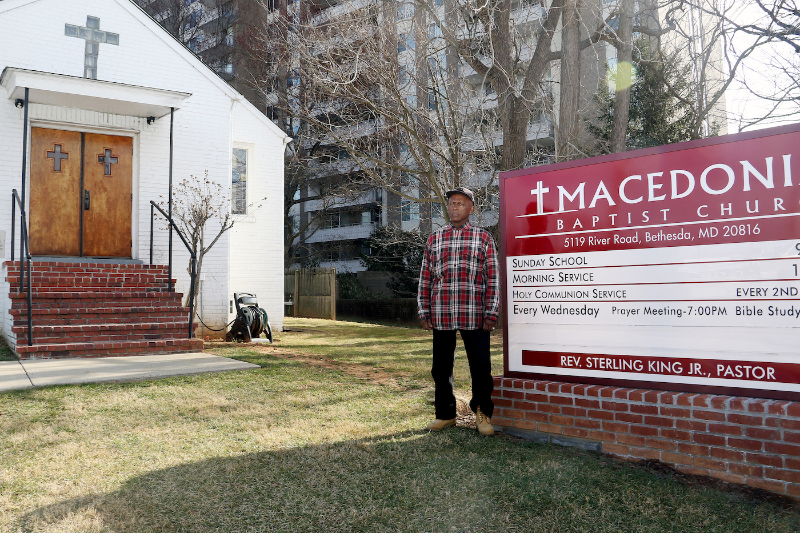 A member of Macedonia Baptist Church (Roy Lewis/The Washington Informer)