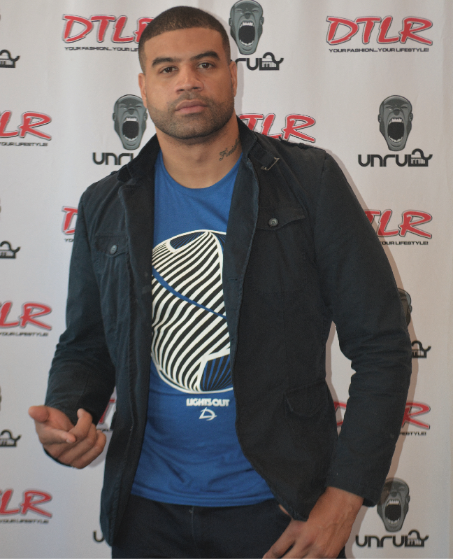 Retired NFL linebacker Shawne Merriman brought his active line "Lights Out" to a DTLR in D.C. on May 17. (Steve Garrett)