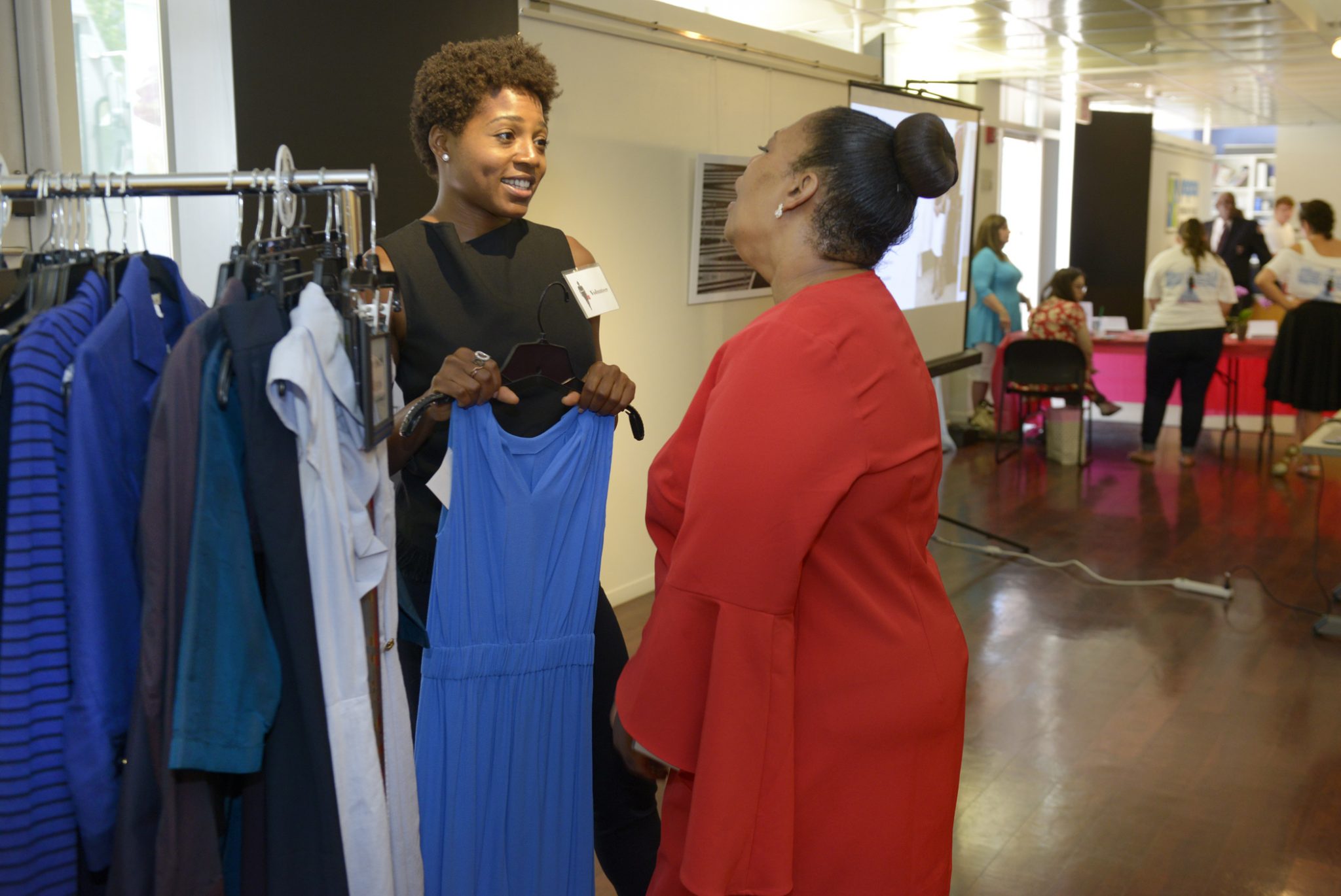 The “Suited for Change” event took place Wednesday, July 19 at the Pepco Edison Place Gallery in Northwest DC./Photo courtesy Pepco, Suited for Change