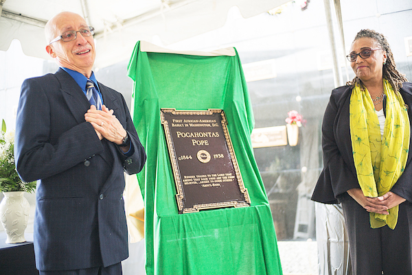 Bill Collins and Donna Denize with the memorial marker (Courtesy of Deeba Yavrom)