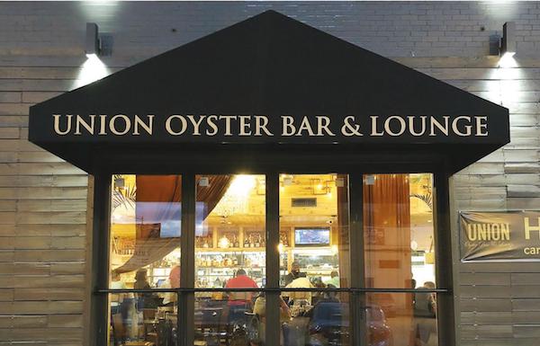 Union District Oyster Bar & Lounge