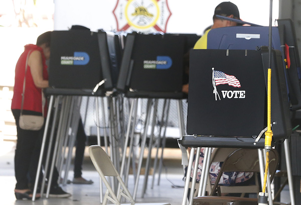 South Florida voters cast their ballots at a polling center in Miami on Nov. 6, 2018. (RHONA WISE/AFP/Getty Images)