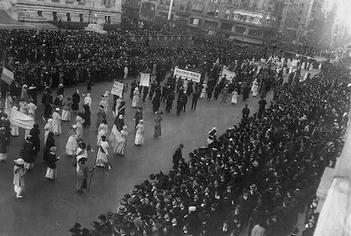 Women's Suffrage Parade, Delta Sigma Theta participants (Courtesy photo)