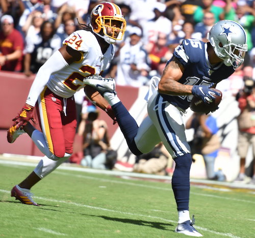 Dallas Cowboys wide receiver Devin Smith outruns Washington Redskins cornerback Josh Norman for a 51-yard touchdown reception during Dallas' 31-21 win at FedEx Field in Landover, Md., on Sept. 15. (John E. De Freitas/The Washington Informer)