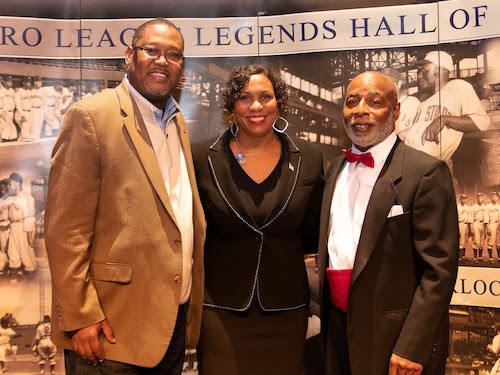Program honorees pose for the camera. (Hamil R. Harris/The Washington Informer)
