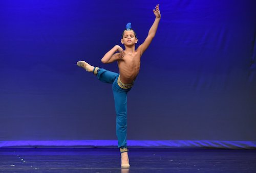 Corbin Holloway (Courtesy of VAM Production Photography)