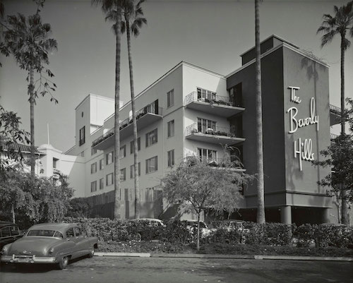 Beverly Hills Hotel Addition, Beverly Hills, Paul R. Williams architect, Built 1949-50, photography by Julius Shulman, 1950, Gelatin Silver Print, © J. Paul Getty Trust. Getty Research Institute, Los Angeles (2004.R.10)