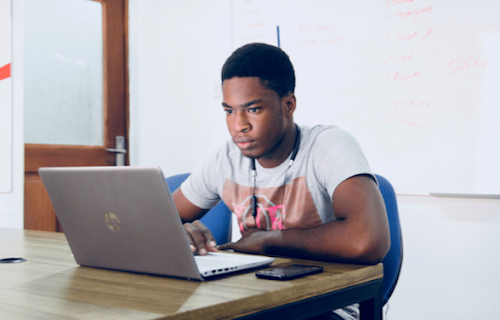 College students are focused on the challenges of shifting to virtual instruction during the COVID-19 crisis. (Courtesy of edstrategy.org)