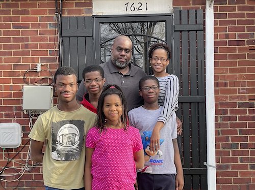 From left: The Gray family of Hyattsville, Maryland — Omari, 18; Shane, 14; Tahira Gray; Kayla, 8; Jade, 11; and LaRonda Gray. (Anthony Tilghman/The Washington Informer)