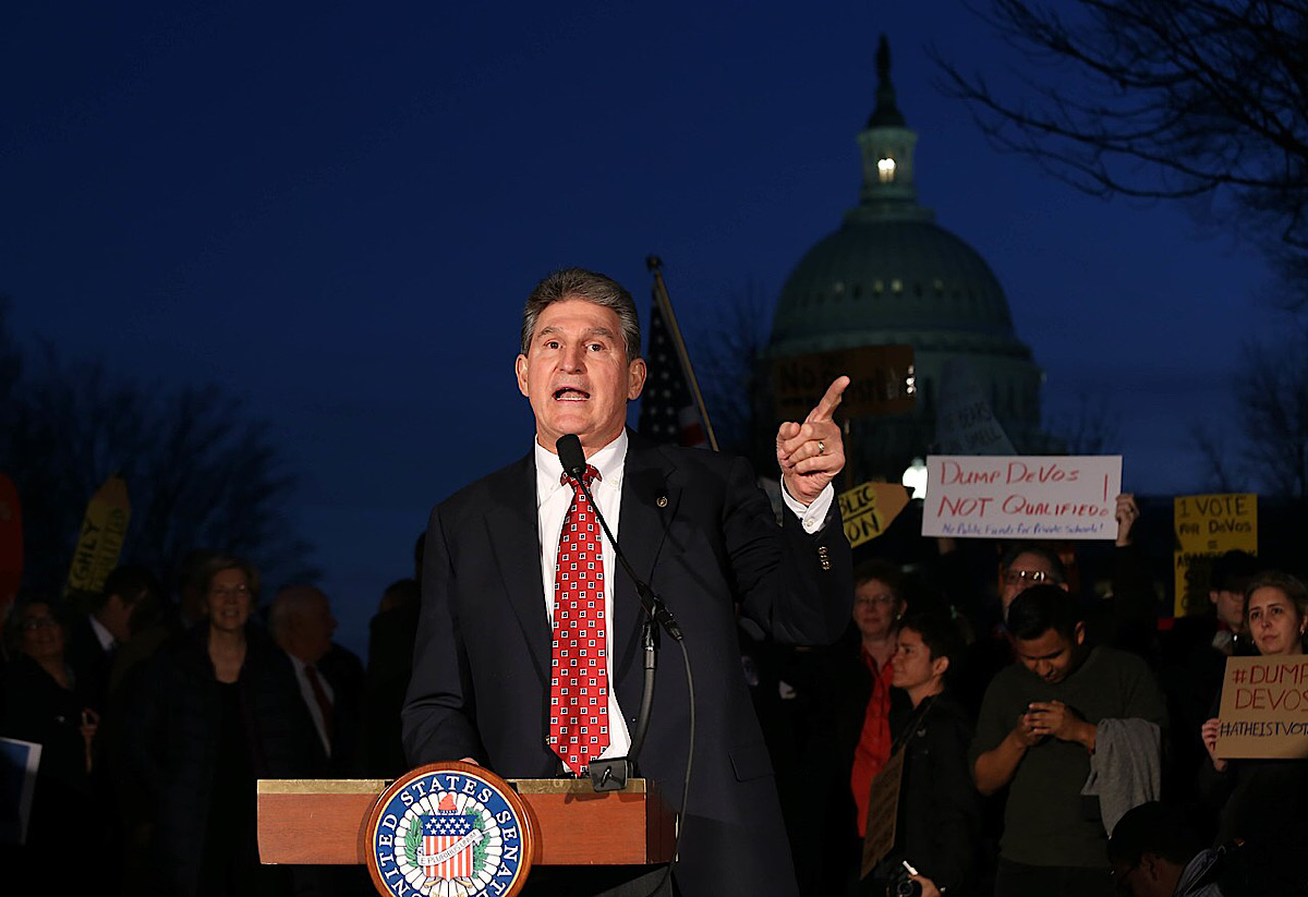 **FILE** Sen. Joe Manchin, West Virginia Democrat (Wikimedia Commons)