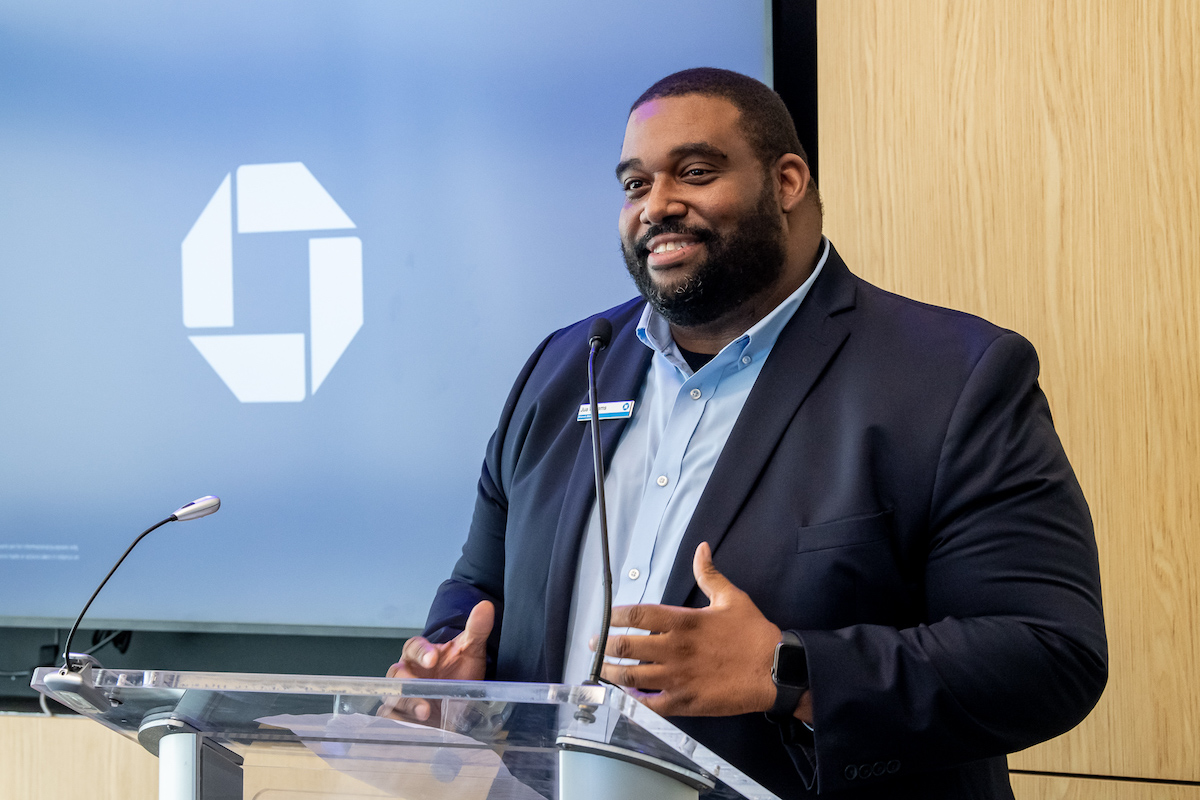 Jua Williams, Chase Skyland Town Center branch manager