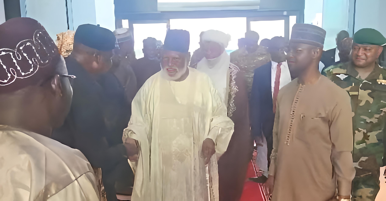 ECOWAS envoys arrive in Niger on Aug. 19. (Courtesy of Africanews, Iyabo)
