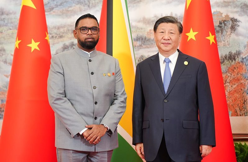Guyanese President Mohamed Irfaan Ali and Chinese President Xi Jinping (Courtesy of the Office of the President of Guyana)
