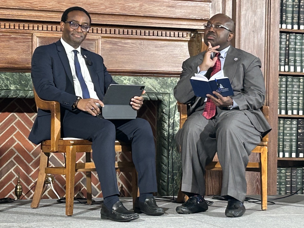 In celebration of Inauguration Week, the new President of Howard University, Ben Vinson III, Ph.D., spoke to an interdisciplinary group of faculty who shared their knowledge about Howard’s impact to Africa and those who represent the African diaspora. (Courtesy Photo/Yannick Rice Lamb)
