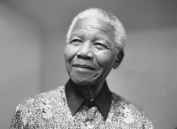 **FILE** Nelson Mandela (Library of the London School of Economics and Political Science via Wikimedia Commons)