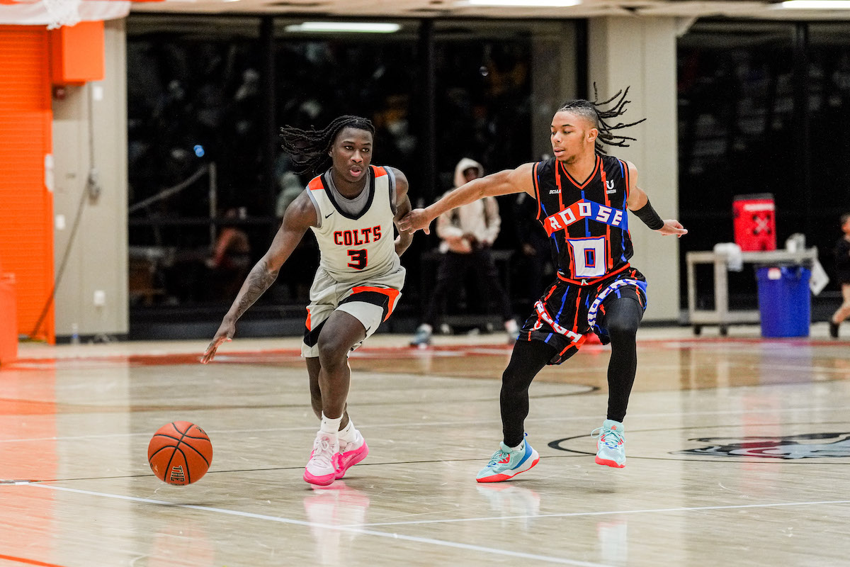 The Roosevelt Rough Riders defeat the Coolidge Colts 72-71 at Coolidge High School in Northwest on Jan. 5. (Abdullah Konte/The Washington Informer)