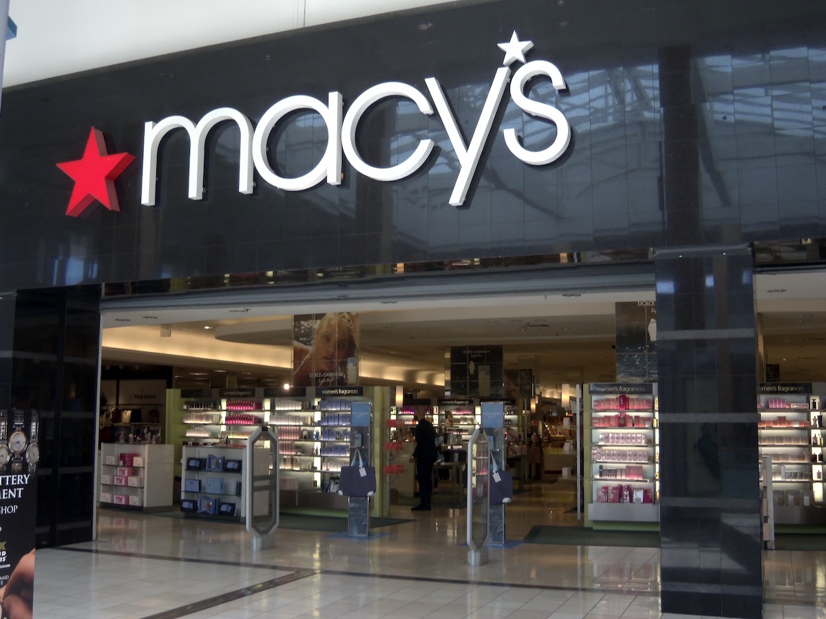 **FILE** An entrance to a Macy's department store (Clotee Pridgen Alloc, CC BY-SA 3.0 via Wikimedia Commons)