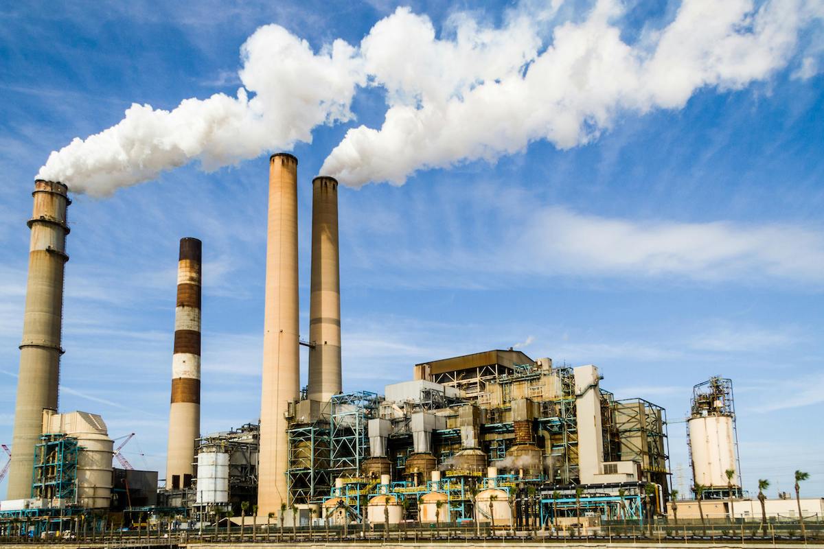 Air quality in D.C. and nationally is getting better, but vulnerable communities continue to bear the burden of harmful pollution. (Pixabay/Pexels.com)