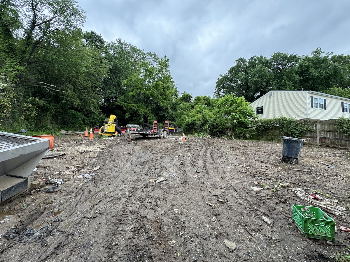 A municipally owned and operated storage lot on a residential street in Capitol Heights, Md. still contains vehicles and equipment, even after the town cleaned out most other junk that had been in the lot for about a year. Photo May 19. (Anthony Tilghman/The Washington Informer)