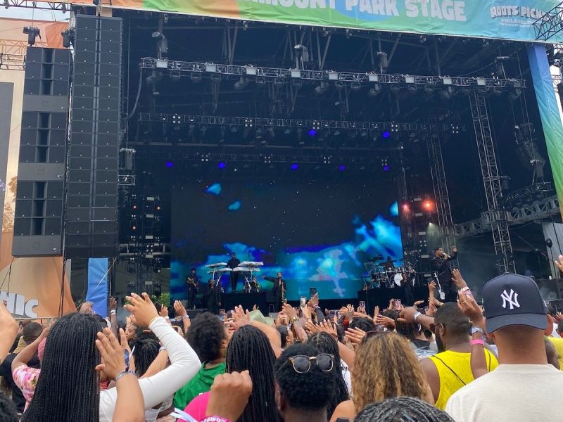 Fans jam along to Babyface during Roots Picnic 2024 on June 2. More than 30,000 people attended the music festival on June 1 and June 2 at Philadelphia, Pennsylvania’s West Fairmount Park. (Brigette Squire/The Washington Informer)