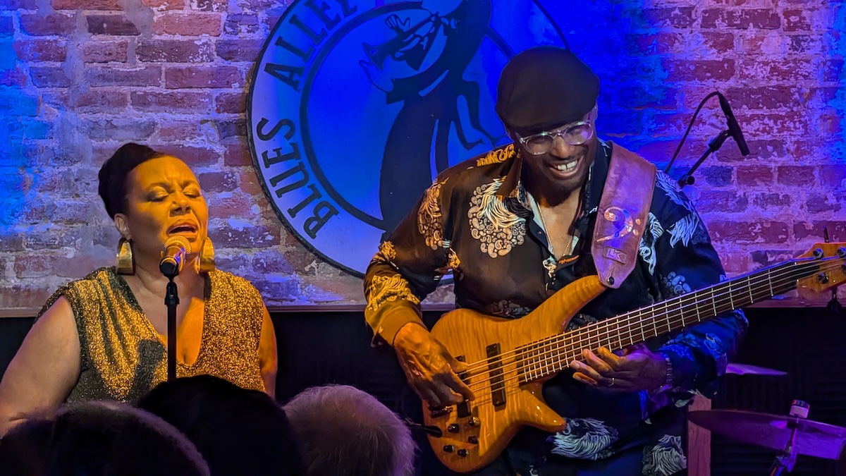 Vocalist Carol Riddick and bassist Gerald Veasley perform in “I Got Life: The Music of Nina Simone” at the legendary Blues Alley in Georgetown. (Brenda C. Siler/The Washington Informer)
